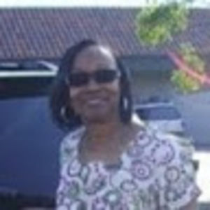 Meet your Posher, Lynda